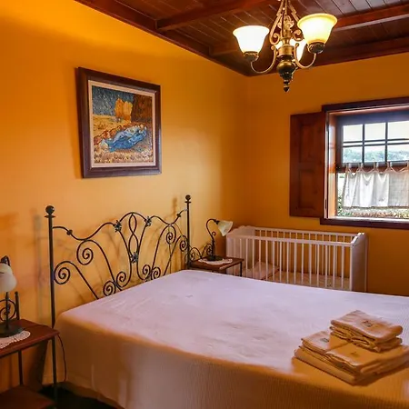 Hétvégi ház Casa Rural Da Costeira Cinfães